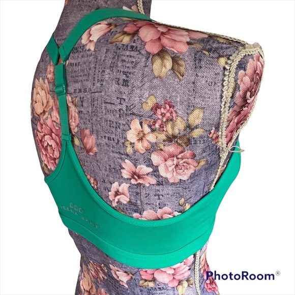 Lorna Jane hydrate net layered sports bra in neon jade. Size S - Picture 4 of 16
